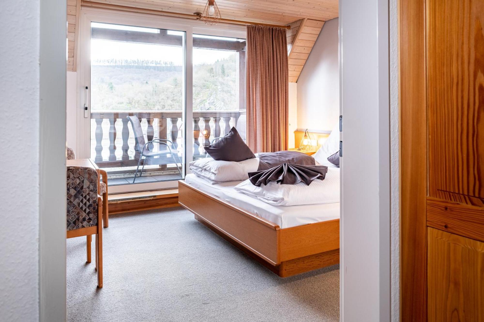 Mike'S Mosel Lodge Treis-Karden Dış mekan fotoğraf
